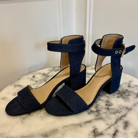 Lord & Taylor 424 Fifth Ankle Stap Denim Block Heels | Size 7 US - Picture 4 of 9